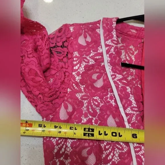 Elliatt Pink Lace Deep V-Neck Mini Dress, Small - Picture 7 of 8